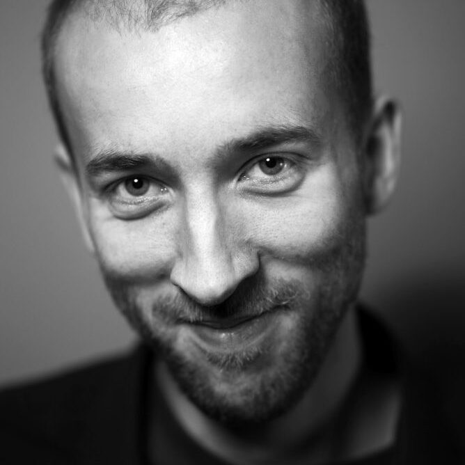 WhatsApp Image 2025-06-04 at 18.07.41 WhatsApp Image 2025-06-04 at 18.07.41